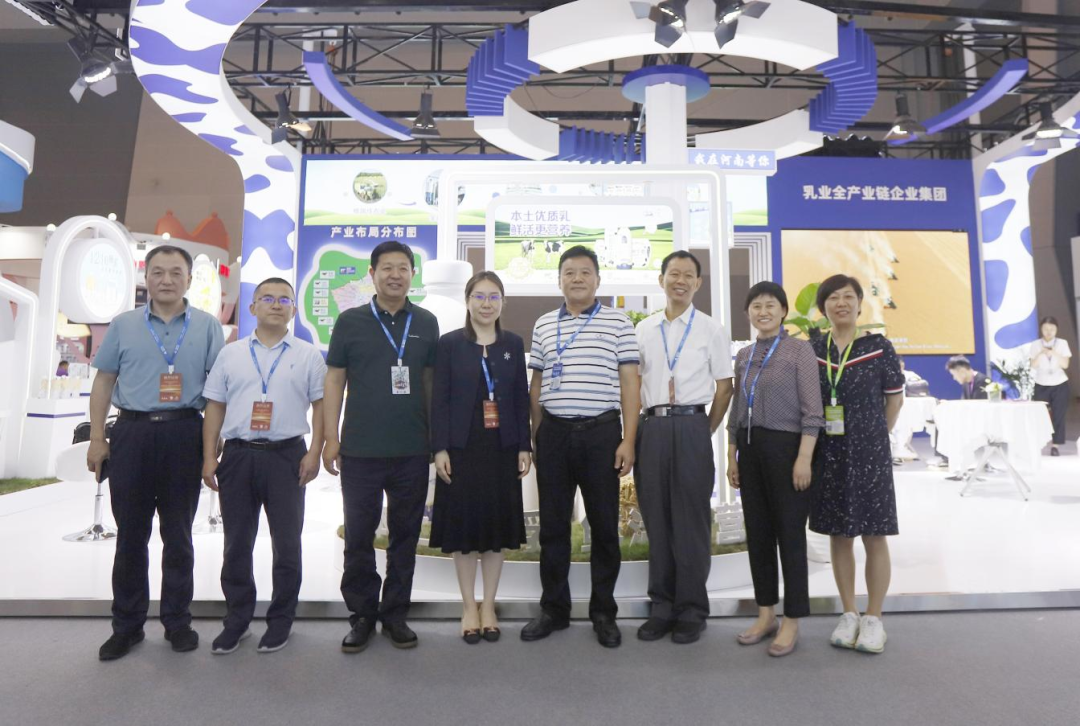 啟航新征程 點亮新賽道丨花花牛乳業(yè)集團參加第十四屆中國奶業(yè)大會暨D20峰會，榮獲“中國乳制品生產(chǎn)企業(yè)現(xiàn)代化等級5A級”評定殊榮