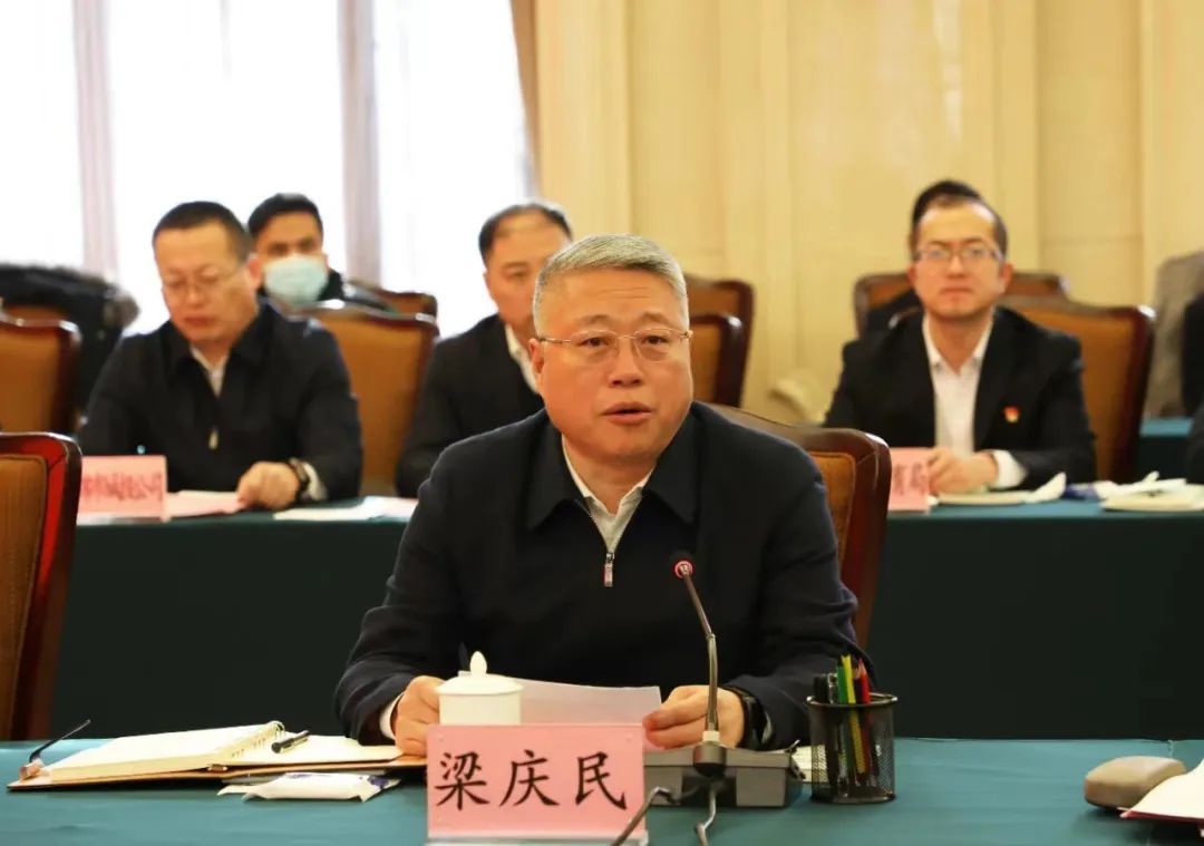 產(chǎn)業(yè)聯(lián)動促發(fā)展 合作共贏創(chuàng)未來 | 佳木斯市政府、富錦市政府與花花牛乳業(yè)集團正式簽署戰(zhàn)略合作協(xié)議 產(chǎn)業(yè)聯(lián)動促發(fā)展 合作共贏創(chuàng)未來 | 佳木斯市政府、富錦市政府與花花牛乳業(yè)集團正式簽署戰(zhàn)略合作協(xié)議