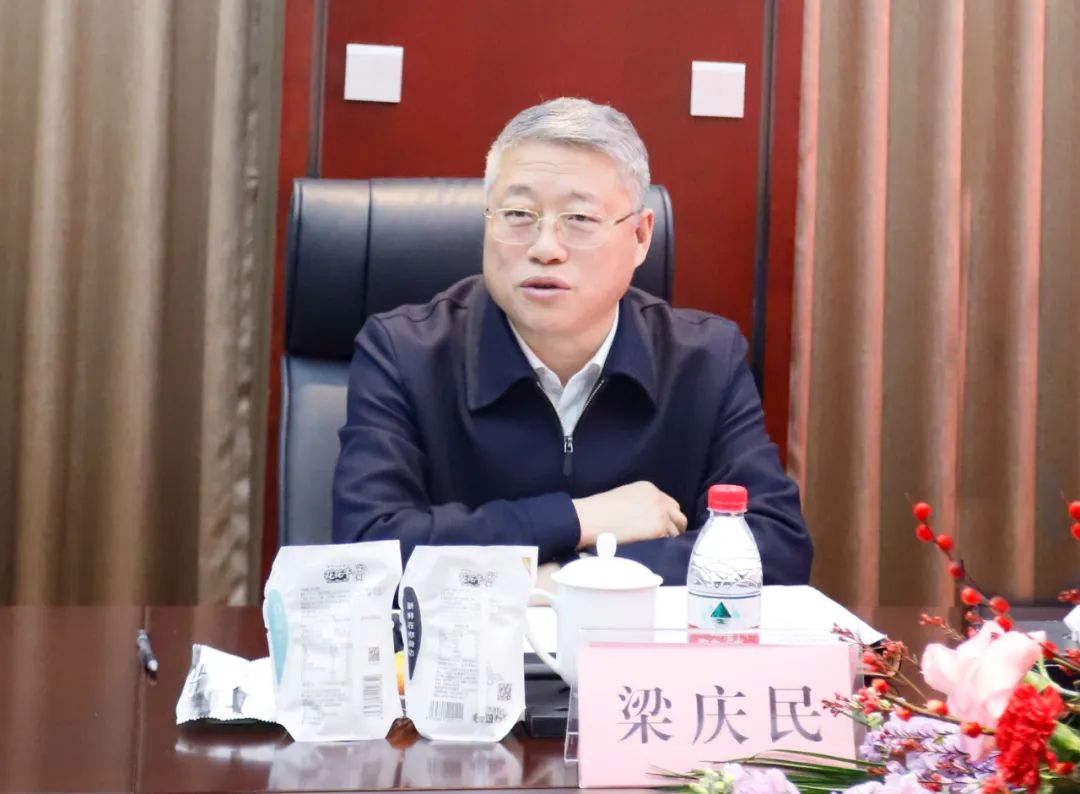 新年開(kāi)新局 合作促發(fā)展丨佳木斯市委常委、副市長(zhǎng)閆志剛一行蒞臨花花牛乳業(yè)集團(tuán)及佳田企業(yè)考察座談 新年開(kāi)新局 合作促發(fā)展丨佳木斯市委常委、副市長(zhǎng)閆志剛一行蒞臨花花牛乳業(yè)集團(tuán)及佳田企業(yè)考察座談