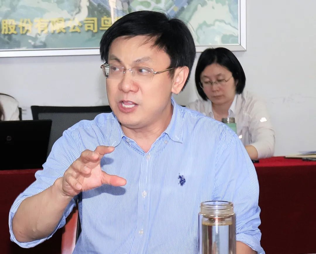 花花牛乳業集團召開10月份營銷工作會議 花花牛乳業集團召開10月份營銷工作會議