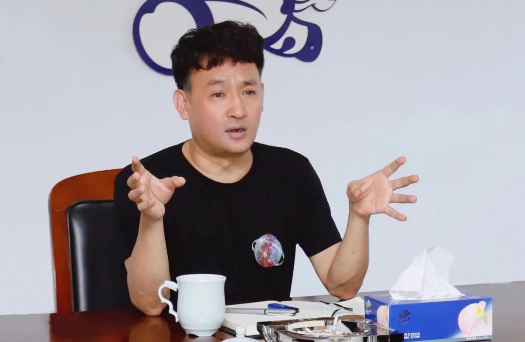 凝心聚力·贏創(chuàng)未來 | 花花牛乳業(yè)集團(tuán)召開營銷、養(yǎng)殖及飼料經(jīng)營工作會(huì)議 凝心聚力·贏創(chuàng)未來 | 花花牛乳業(yè)集團(tuán)召開營銷、養(yǎng)殖及飼料經(jīng)營工作會(huì)議