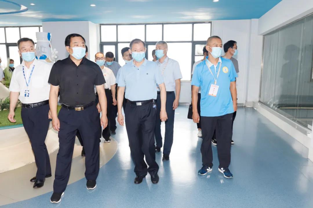 鄭州市安全生產雙重預防體系建設現場觀摩會在花花牛乳業集團鄭州分公司召開 鄭州市安全生產雙重預防體系建設現場觀摩會在花花牛乳業集團鄭州分公司召開