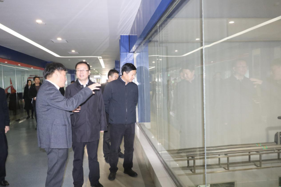 寧夏回族自治區(qū)農(nóng)業(yè)農(nóng)村廳黨組書記、廳長王剛一行蒞臨花花牛乳業(yè)集團調研 寧夏回族自治區(qū)農(nóng)業(yè)農(nóng)村廳黨組書記、廳長王剛一行蒞臨花花牛乳業(yè)集團調研