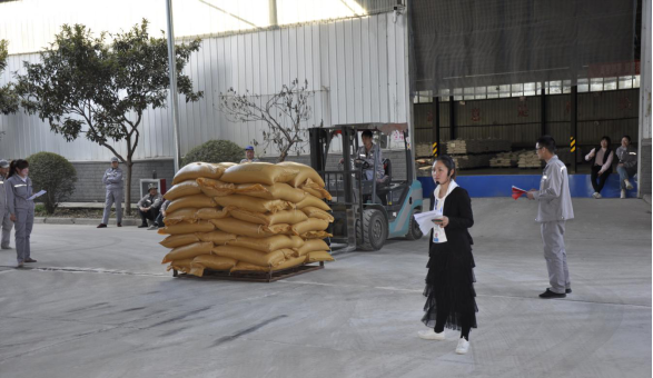 河南花花牛乳業集團股份有限公司飼料事業部員工技能大賽圓滿結束 河南花花牛乳業集團股份有限公司飼料事業部員工技能大賽圓滿結束