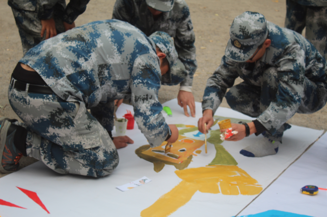 組織開(kāi)展戶(hù)外拓展訓(xùn)練活動(dòng) 組織開(kāi)展戶(hù)外拓展訓(xùn)練活動(dòng)