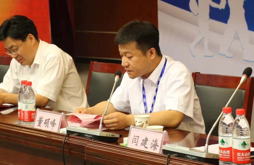 花花牛|捐助教育100萬元!做公益,我們是認真的! 花花牛|捐助教育100萬元!做公益,我們是認真的!